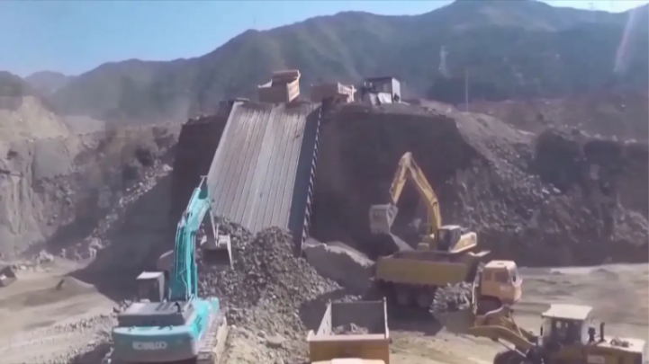 Trung Quốc thực hiện thỏa thuận đình chiến thuế quan với Mỹ